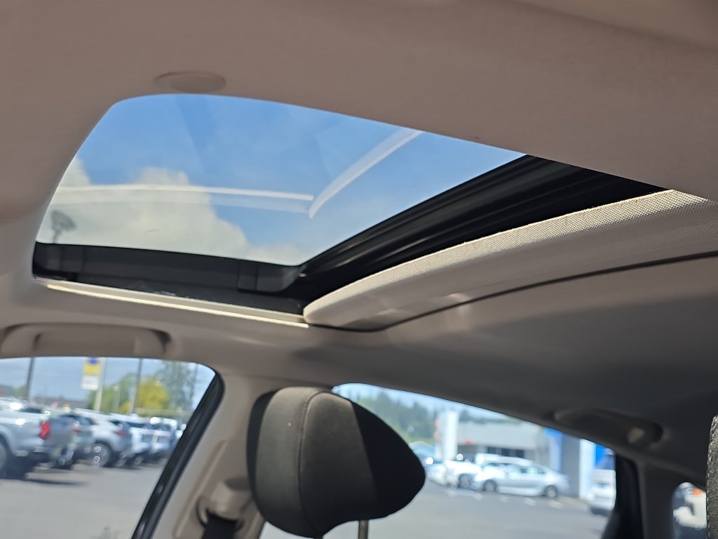 Used 2018 Honda Accord EX image 12