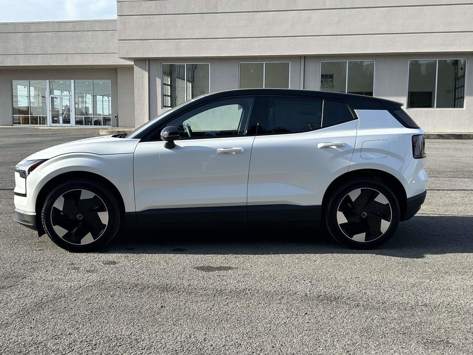 New 2026 Volvo EX30 Plus image 5