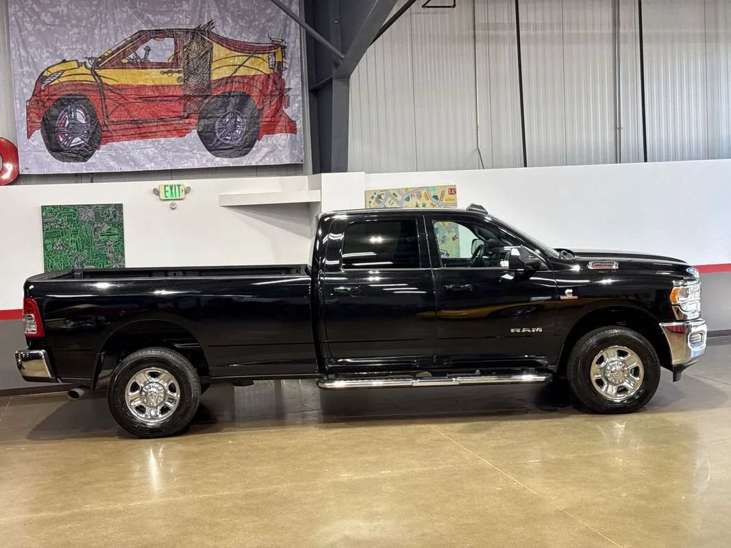 Used 2022 RAM 2500 Big Horn AWD/4WD image 37
