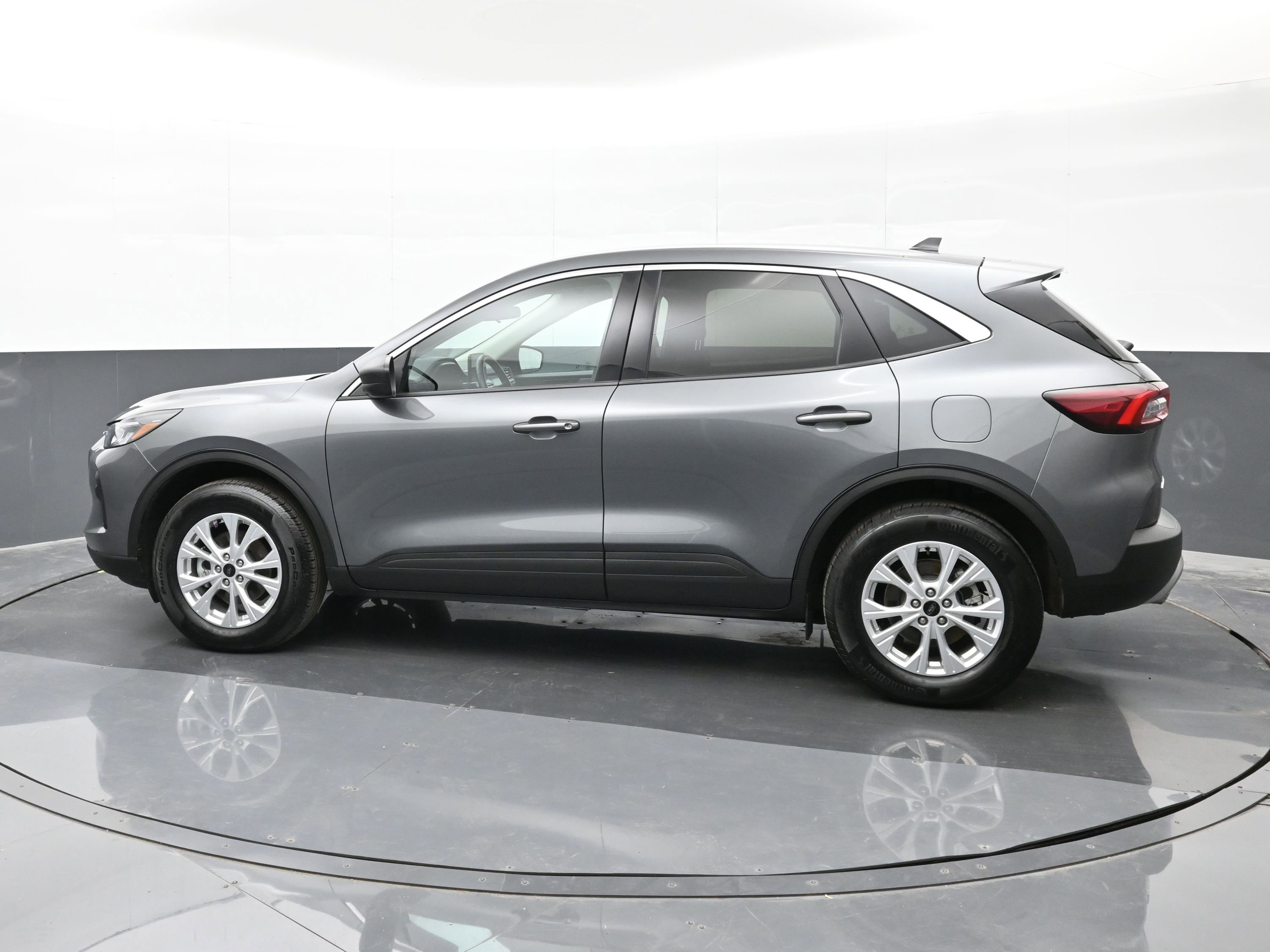 Used 2024 Ford Escape Active image 5