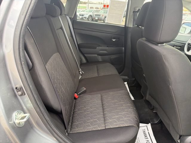 Used 2024 Mitsubishi Outlander Sport ES AWD/4WD image 20