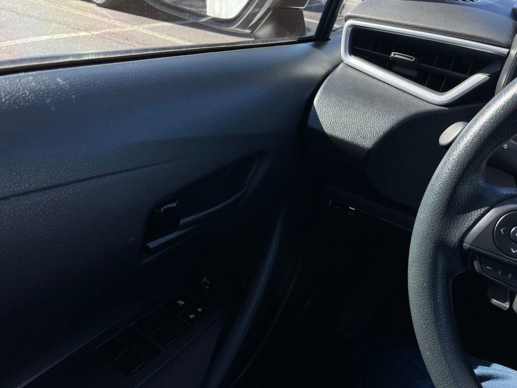 Used 2024 Toyota Corolla LE image 22