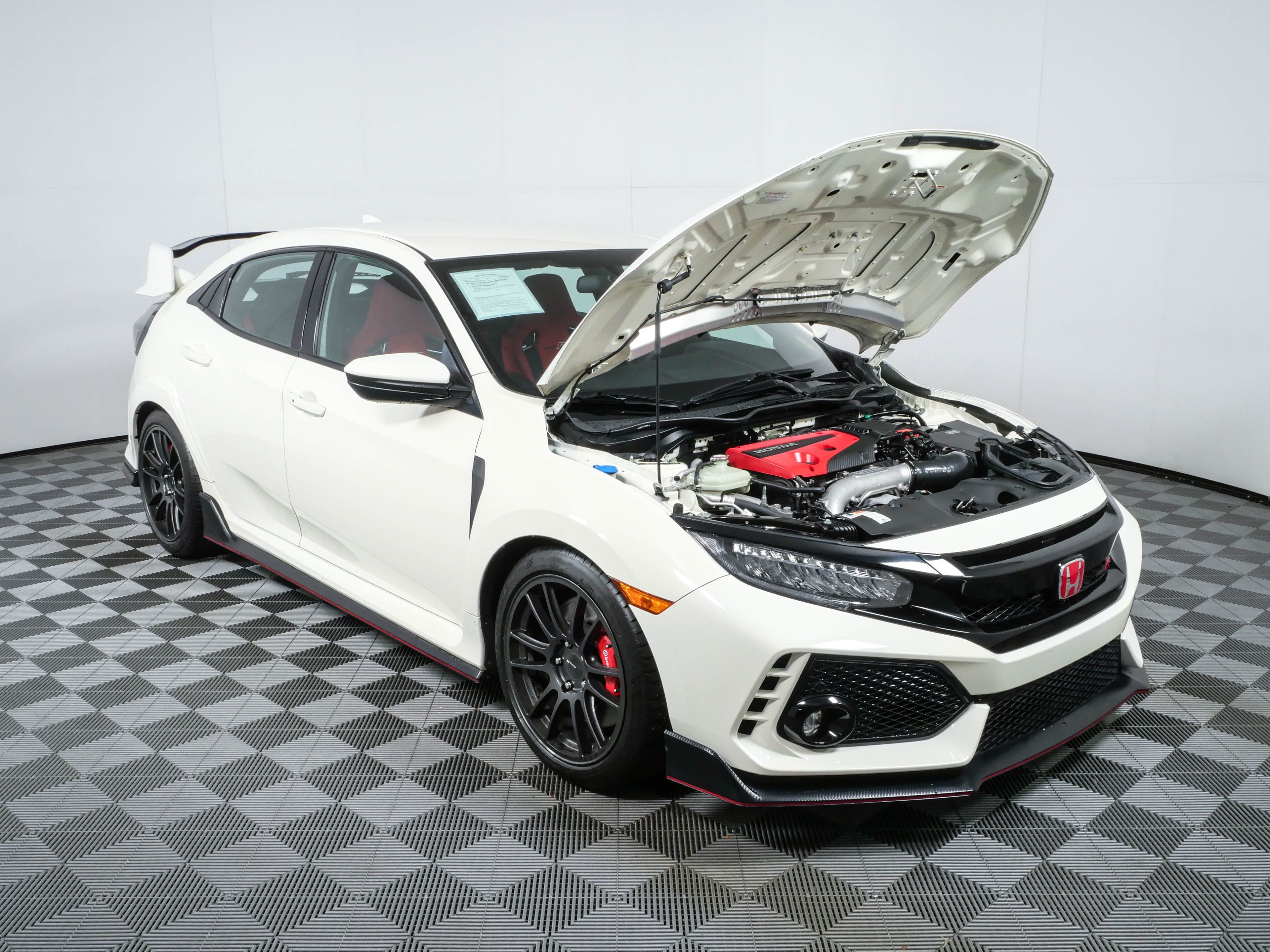 Used 2017 Honda Civic Type R image 31