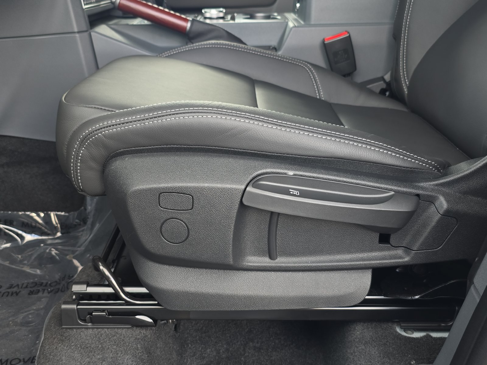 New 2026 INEOS Grenadier Station Wagon AWD/4WD image 17