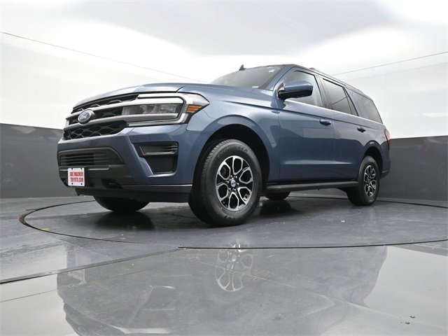 Used 2022 Ford Expedition XLT image 29