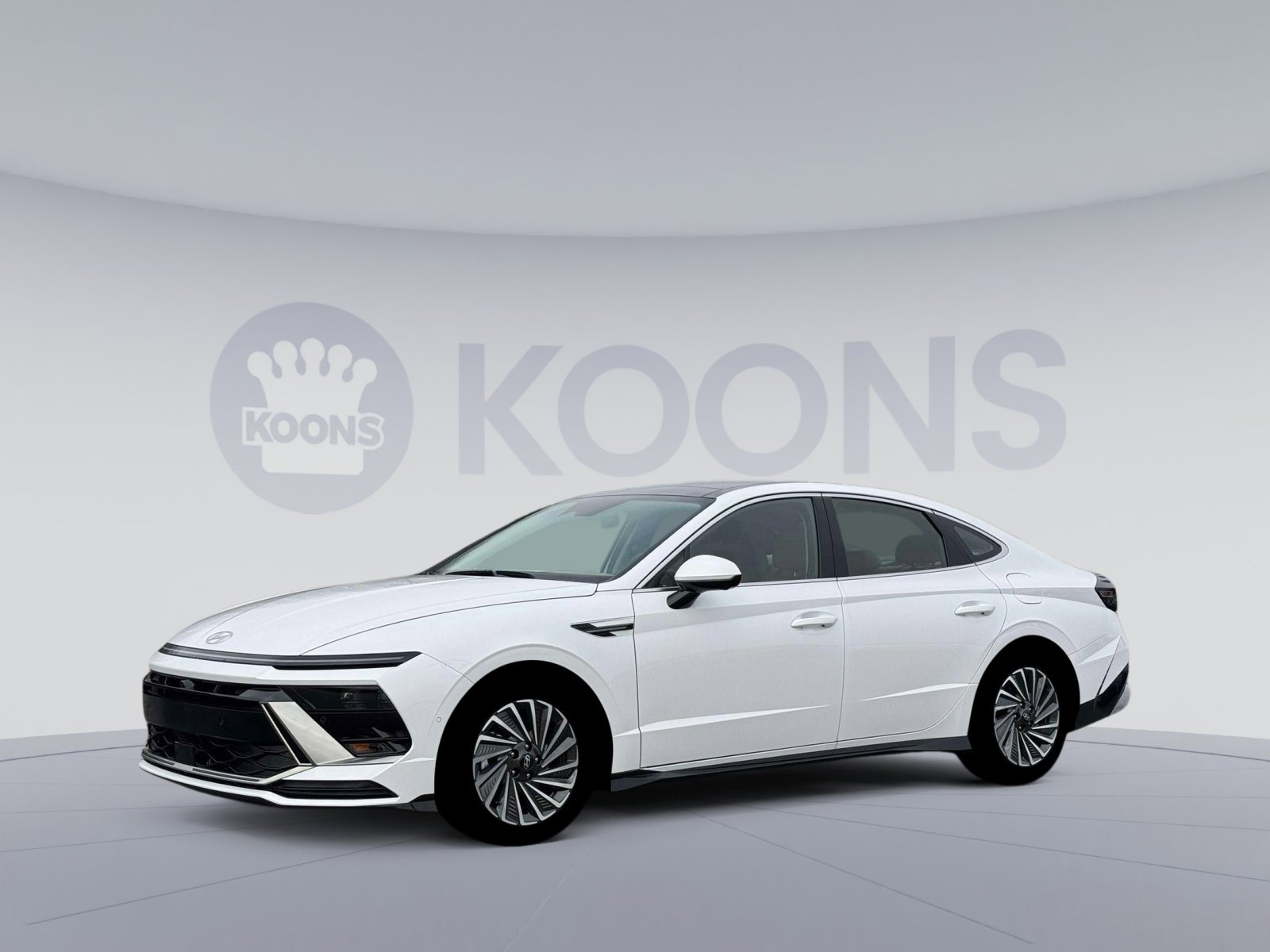 New 2026 Hyundai Sonata Limited FWD image 2