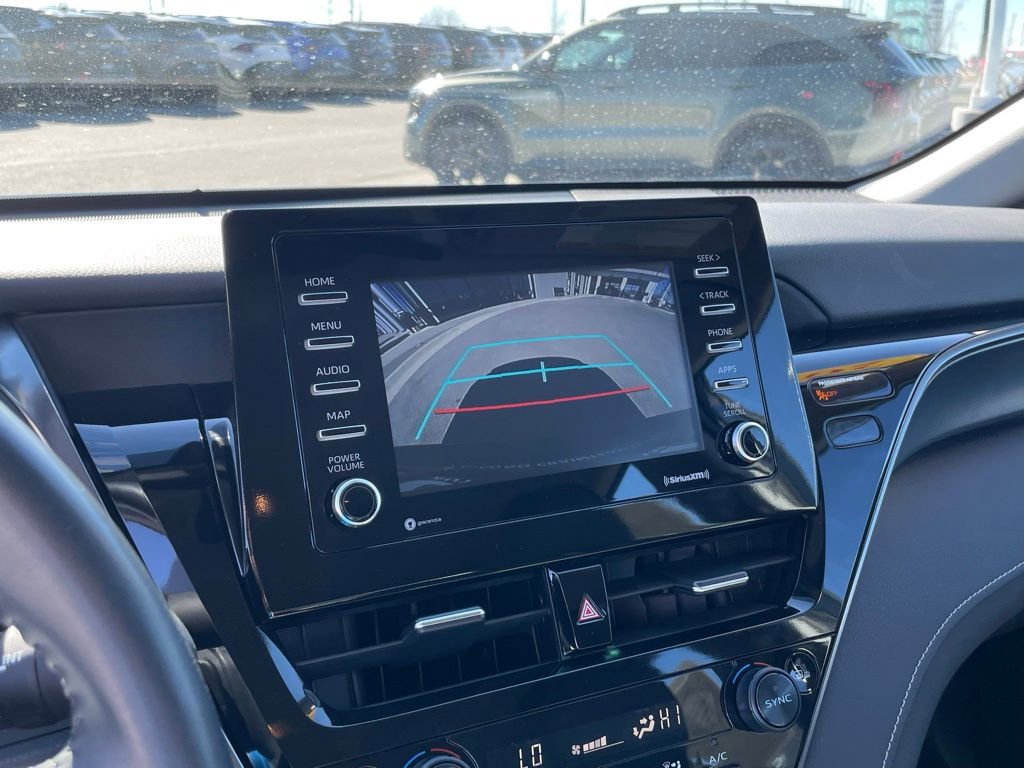 Used 2024 Toyota Camry SE image 16