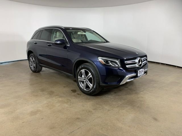 Used 2019 Mercedes-Benz GLC 300 4MATIC image 5