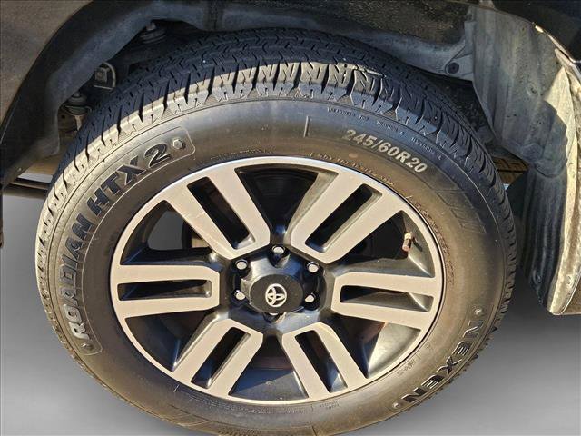 Used 2015 Toyota 4Runner Limited RWD image 4