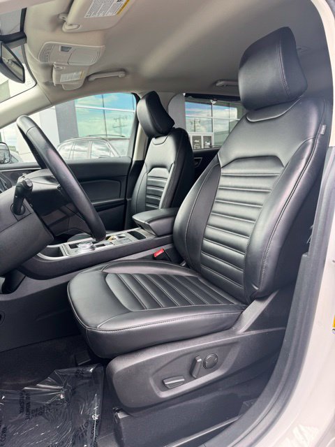 Used 2023 Ford Edge SEL AWD/4WD image 12