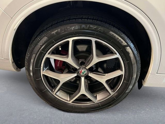 Used 2020 Alfa Romeo Stelvio Ti Sport AWD/4WD image 8