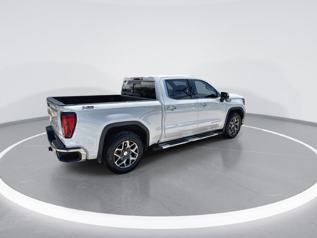 Certified 2022 GMC Sierra 1500 SLT AWD/4WD image 8