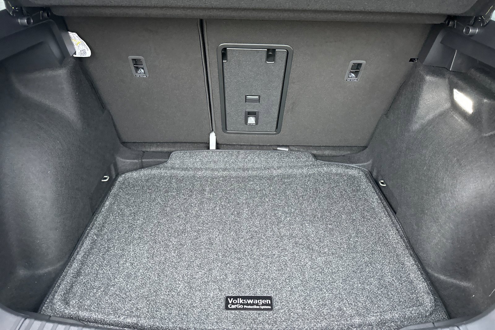 New 2026 Volkswagen Taos SE image 15