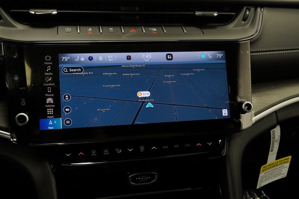 New 2026 Jeep Grand Cherokee Altitude image 21