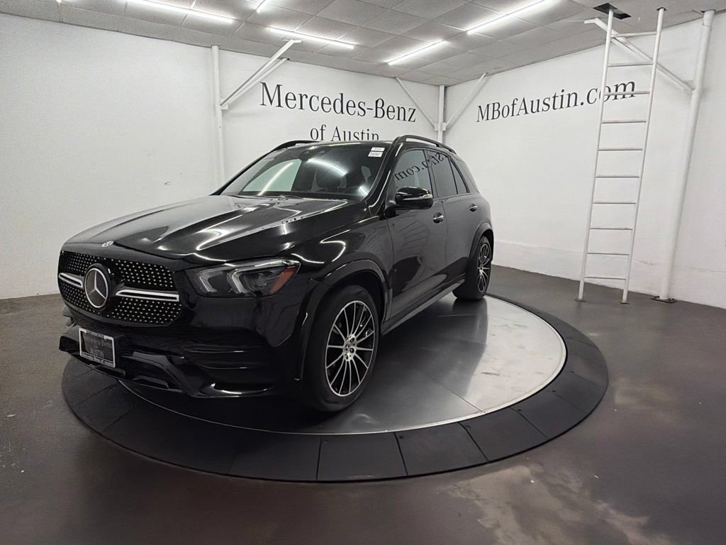 Used 2022 Mercedes-Benz GLE 450 4MATIC image 3