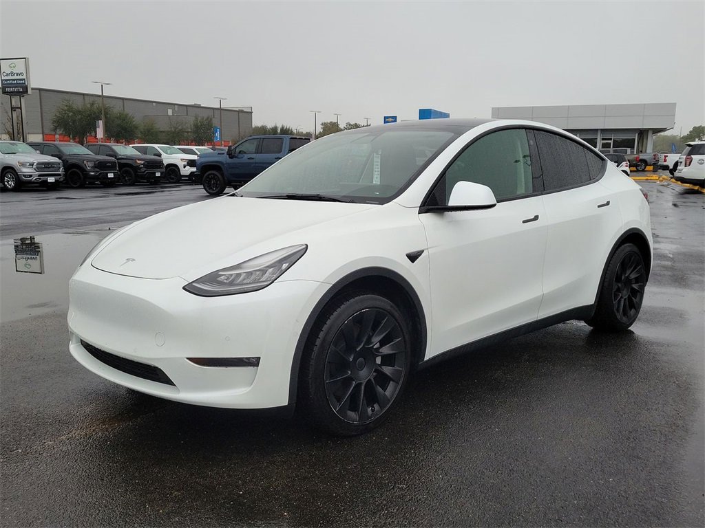 Used 2021 Tesla Model Y 2WD image 10