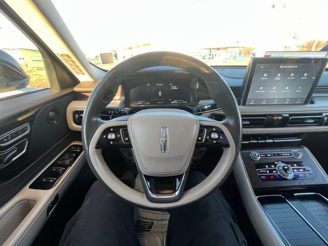 Used 2022 Lincoln Aviator Grand Touring w/ Elements Package Plus image 14