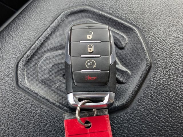 Used 2024 RAM 1500 Laramie image 30