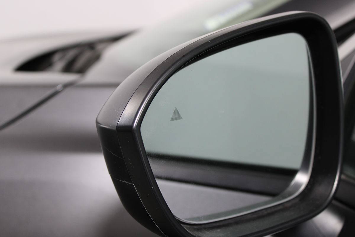 Used 2024 Nissan Rogue S FWD image 26