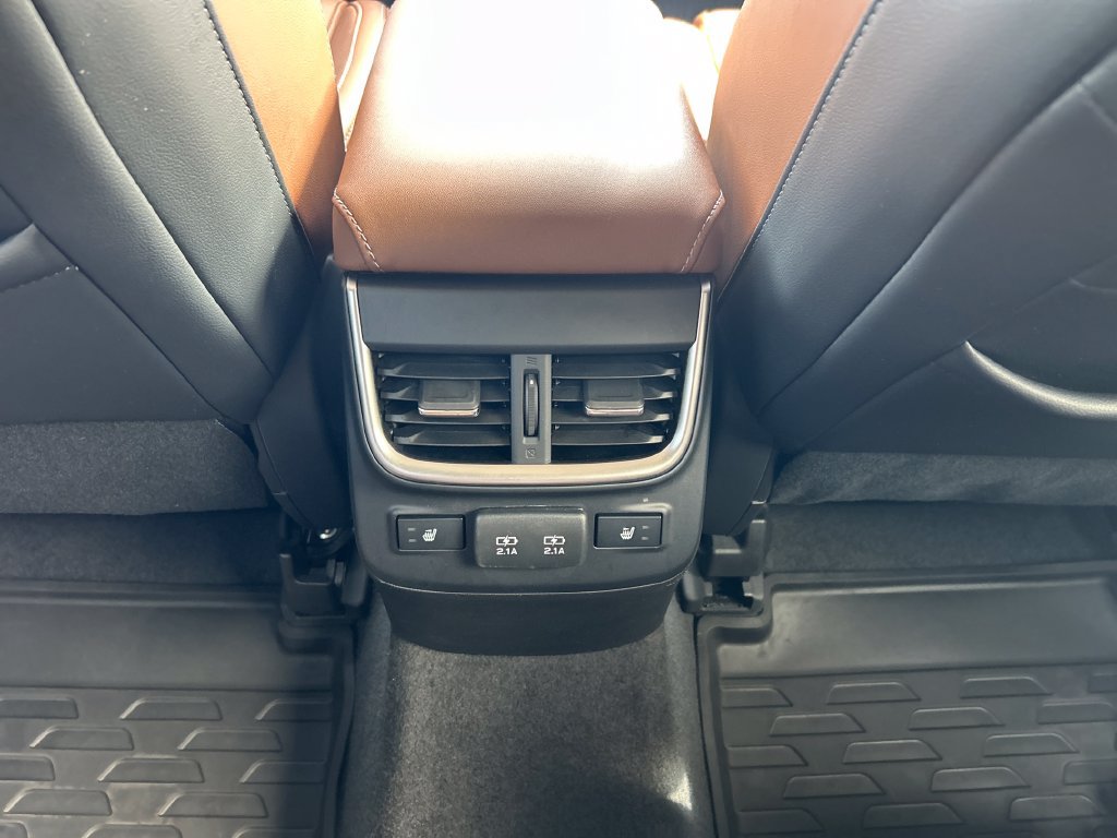 Certified 2021 Subaru Outback Touring AWD/4WD image 31