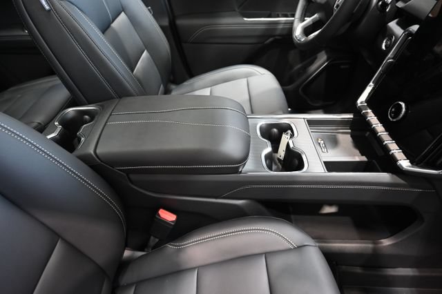 New 2026 GMC Acadia Elevation w/ Elevation Premium Package FWD image 21