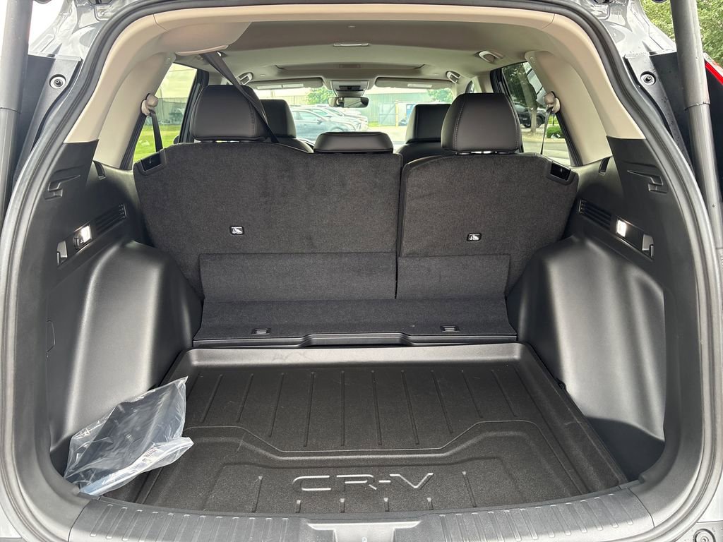 Used 2026 Honda CR-V EX-L image 12