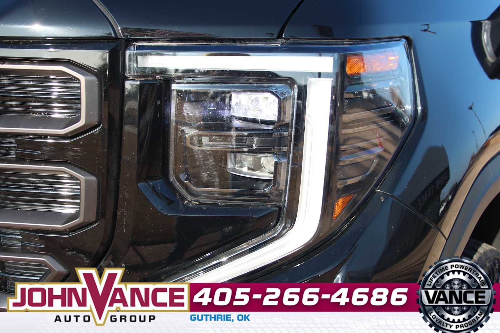 Used 2024 GMC Sierra 1500 AT4X w/ AT4X AEV Edition image 5