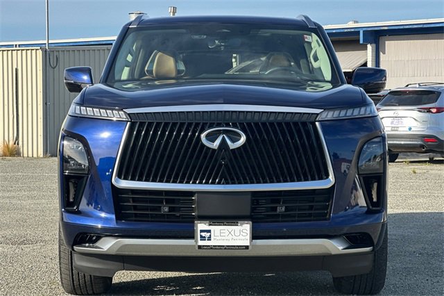 Used 2025 INFINITI QX80 Sensory image 9