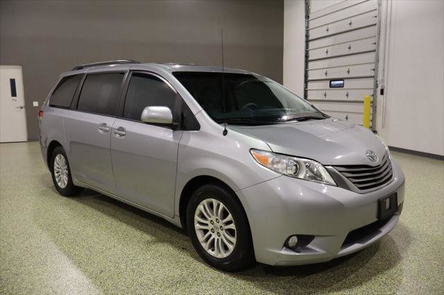 Used 2013 Toyota Sienna XLE