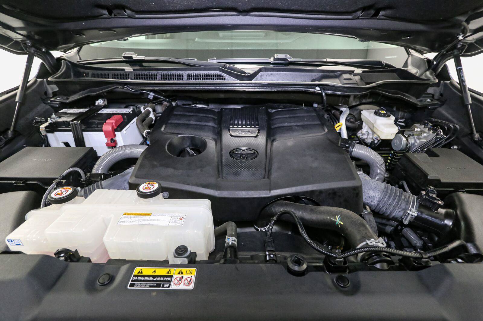 Used 2024 Toyota Tundra SR5 AWD/4WD image 13