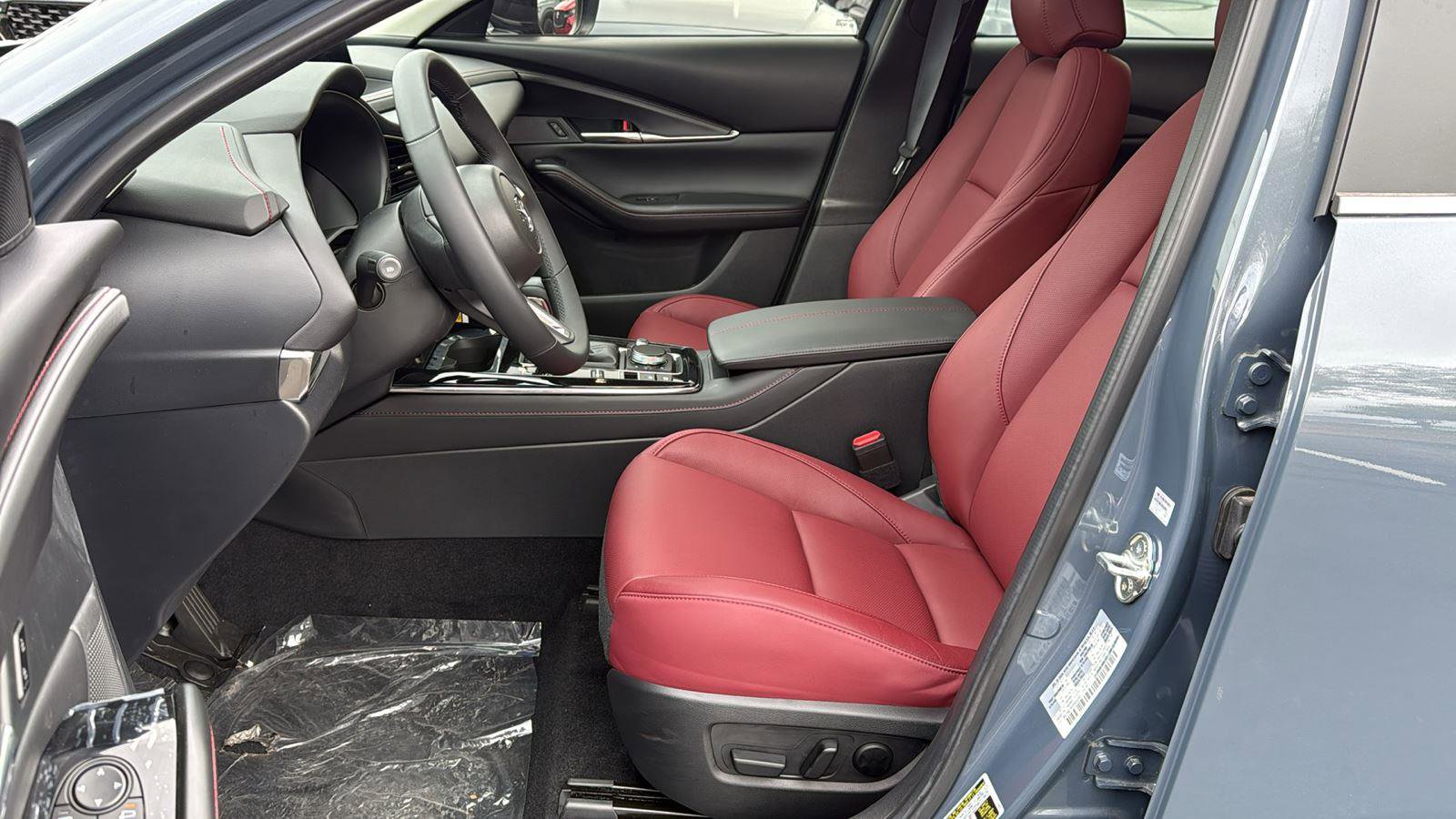 New 2025 MAZDA CX-30 AWD 2.5 S w/ Preferred Package image 19