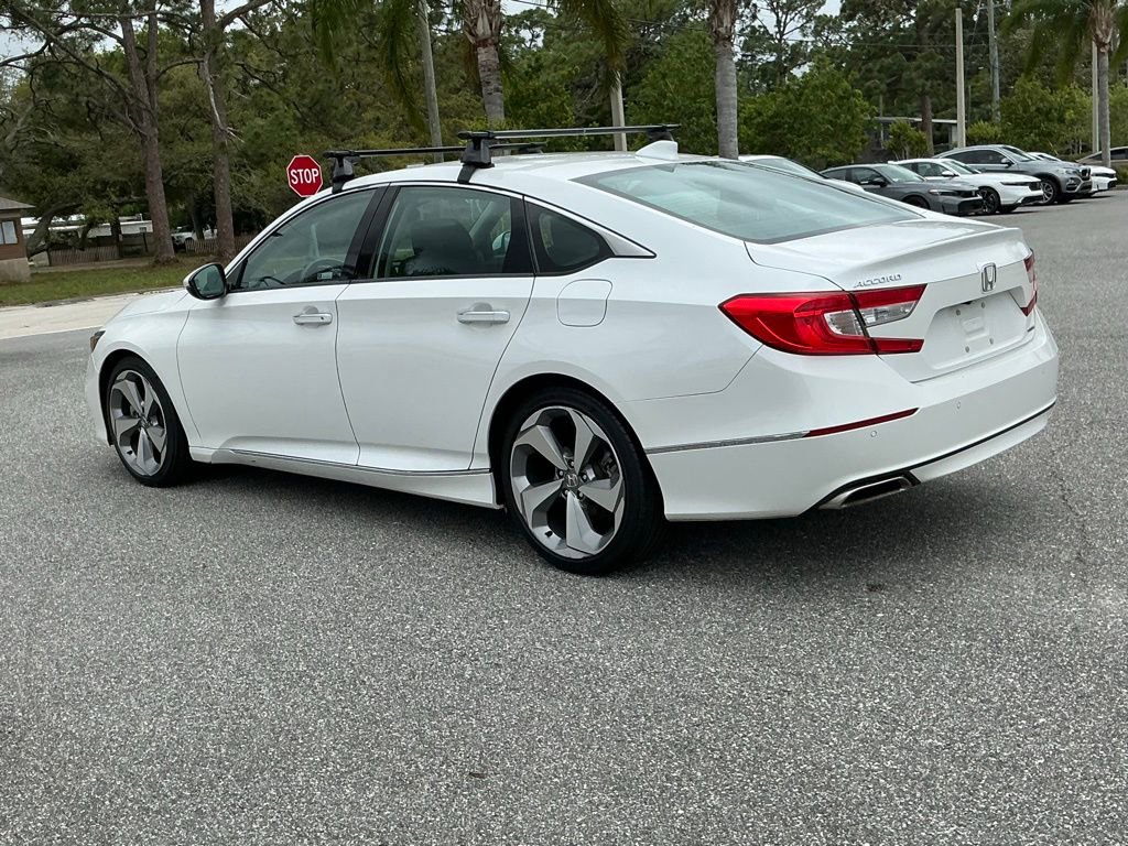 Used 2018 Honda Accord Touring image 4