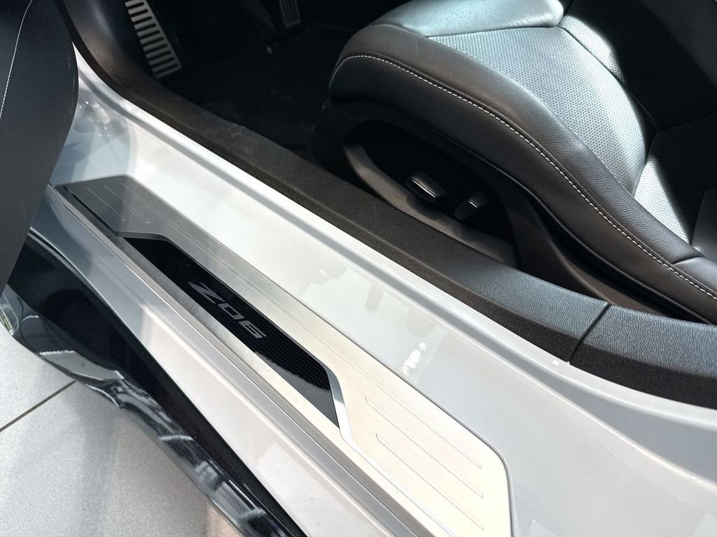 Used 2024 Chevrolet Corvette Z06 image 25
