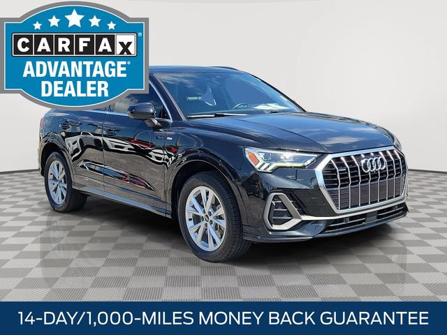 Used 2022 Audi Q3 2.0T Premium Plus w/ Premium Plus Package AWD/4WD image 3