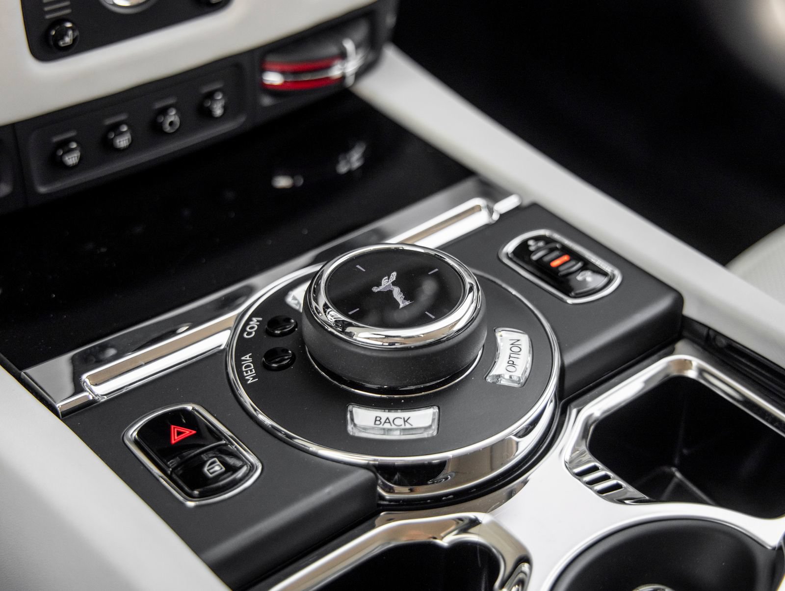 Used 2018 Rolls-Royce Wraith RWD image 35