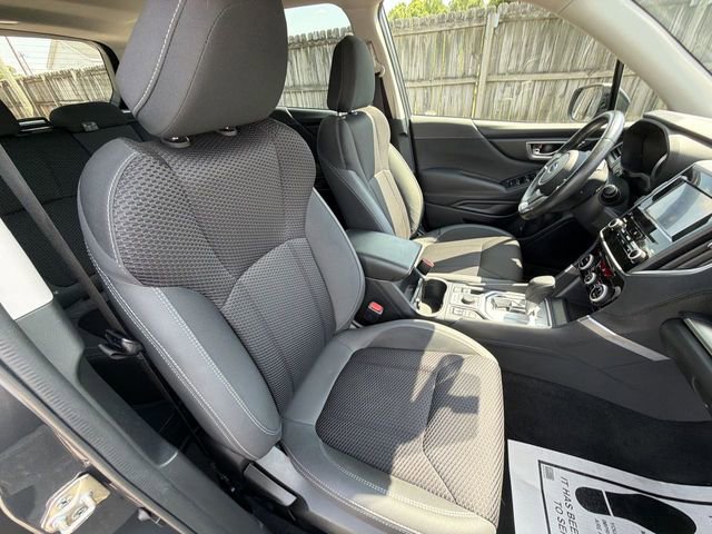 Used 2020 Subaru Forester Premium AWD/4WD image 28
