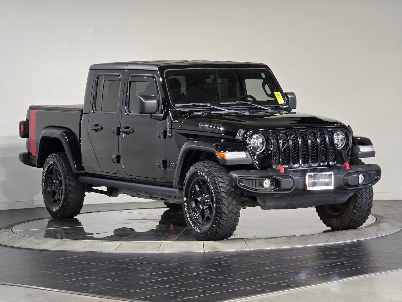 Used 2021 Jeep Gladiator Willys image 2