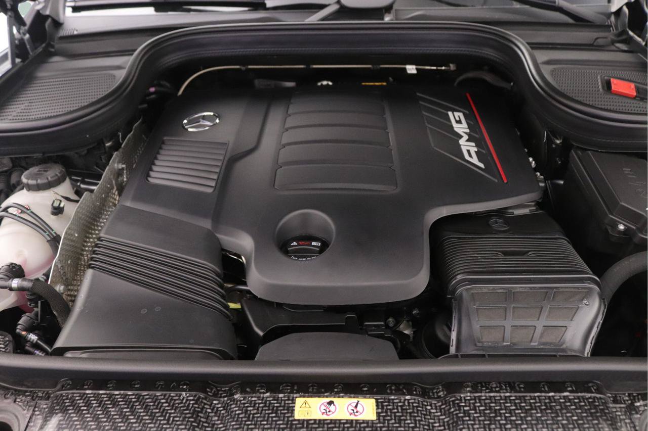 New 2026 Mercedes-Benz GLE 53 AMG 4MATIC Coupe image 9