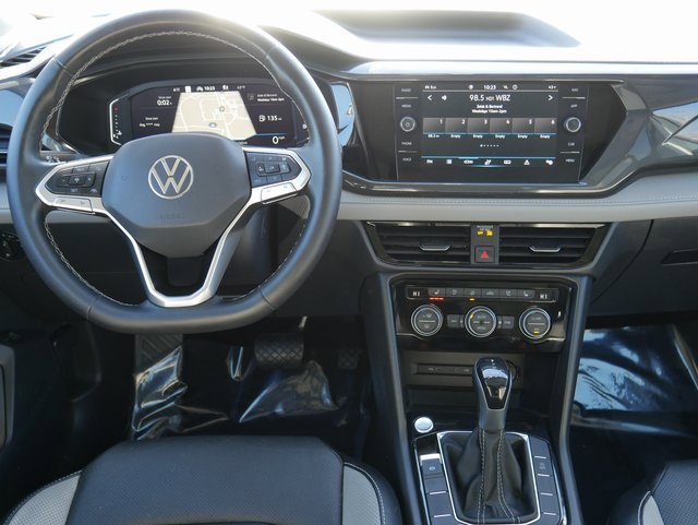 Used 2022 Volkswagen Taos SEL image 16