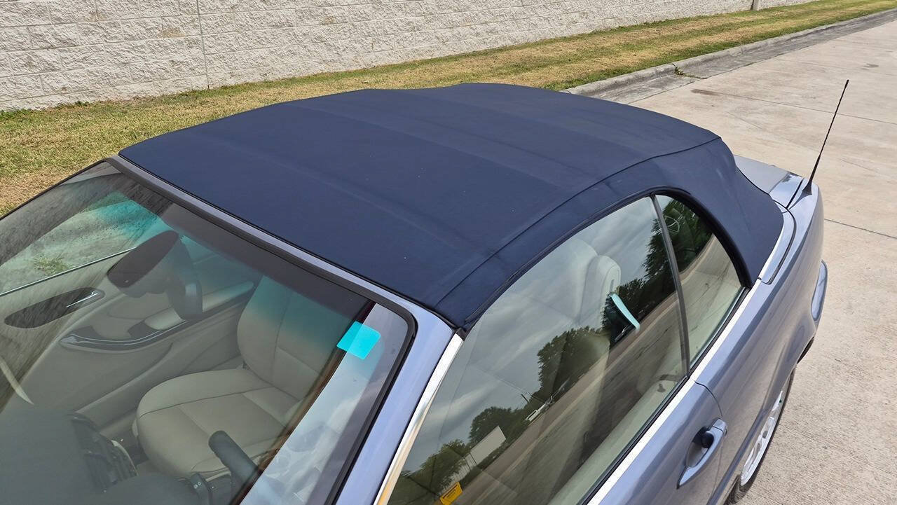 Used 2005 BMW 325Ci Convertible RWD image 14