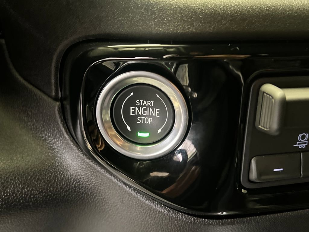 Used 2026 Chevrolet Silverado 1500 LTZ w/ LTZ Premium Package image 27