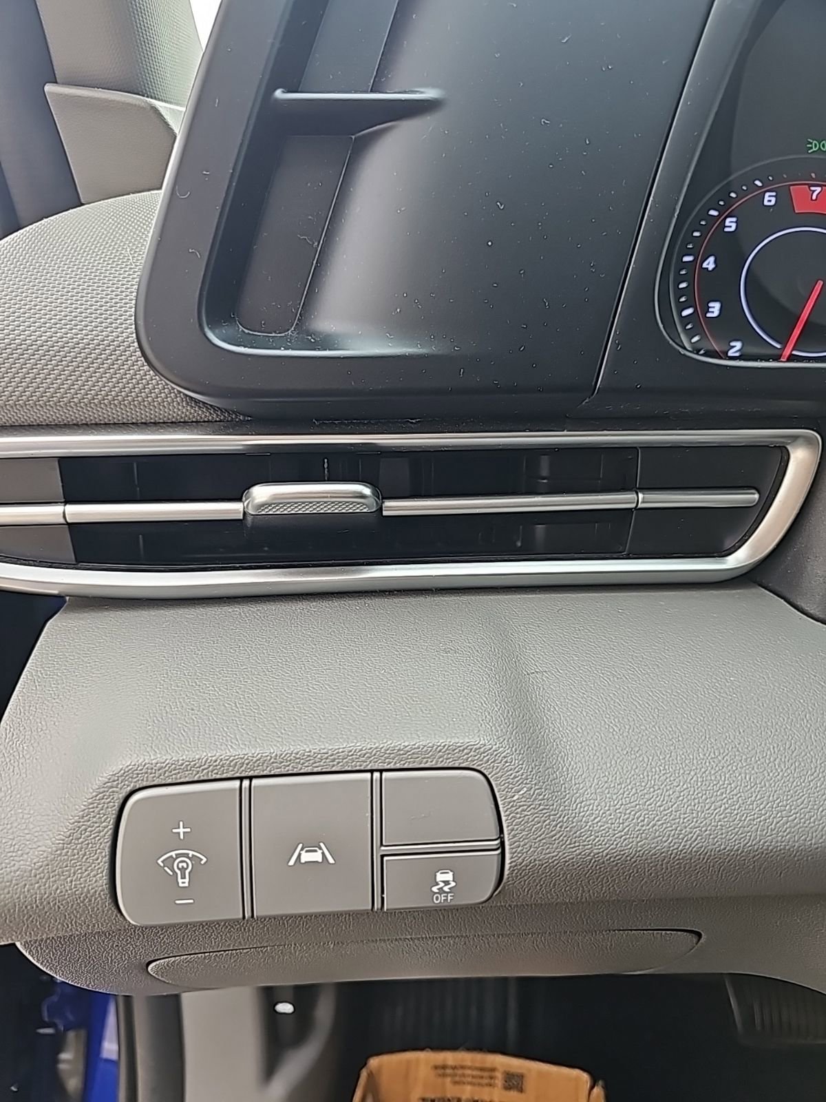 Used 2023 Hyundai Elantra SEL image 16