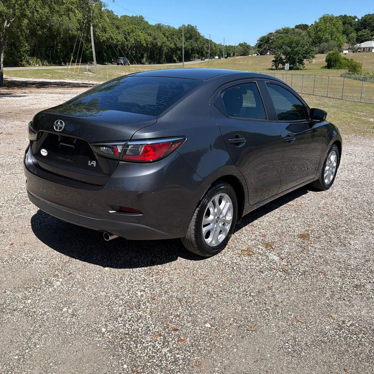 Used 2016 Scion iA FWD image 3