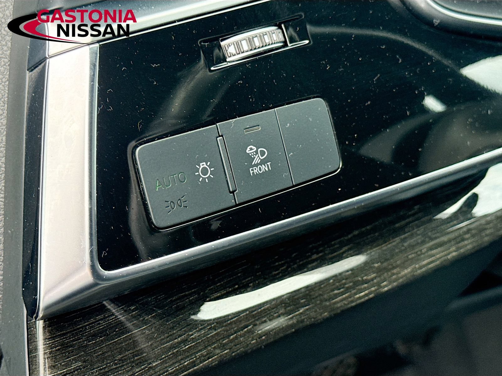 Used 2020 Audi Q7 3.0T Premium Plus AWD/4WD image 13