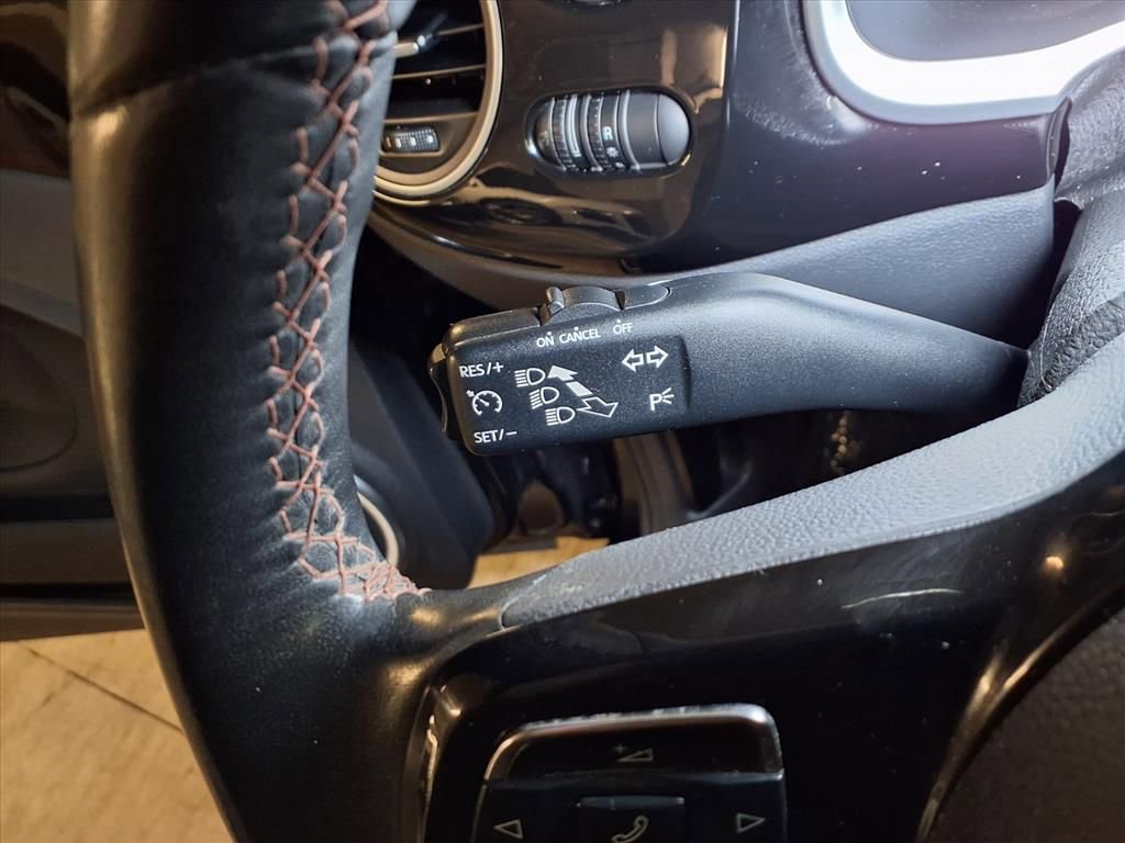 Used 2015 Volkswagen Beetle 1.8T image 8