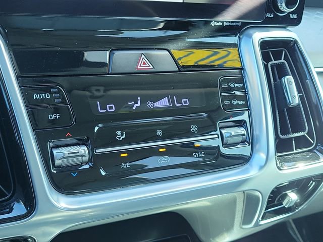 Used 2023 Kia Sorento SX image 34