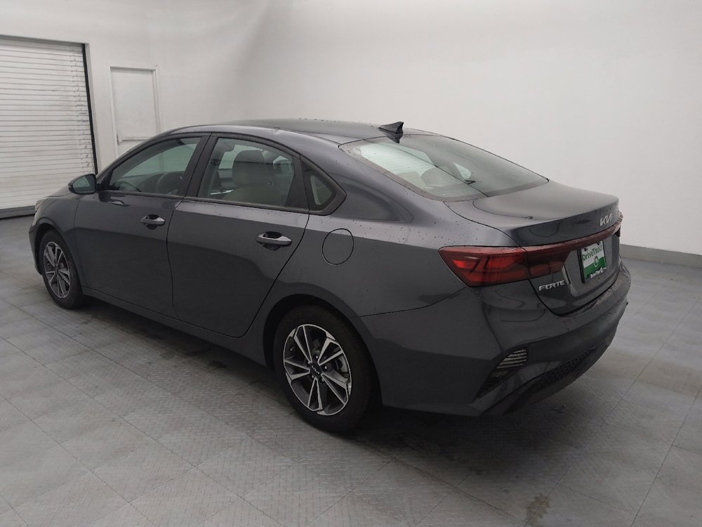 Used 2023 Kia Forte LXS w/ LXS Technology Package image 3