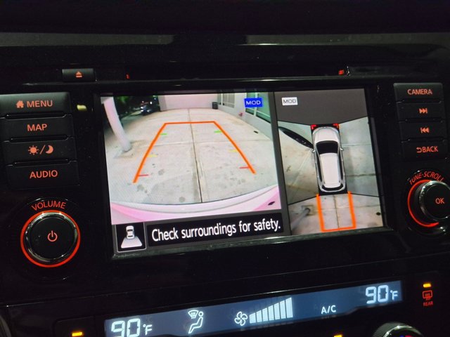 Used 2019 Nissan Rogue SV w/ Premium Package FWD image 23