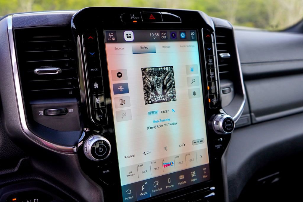 New 2026 RAM 1500 Laramie image 15