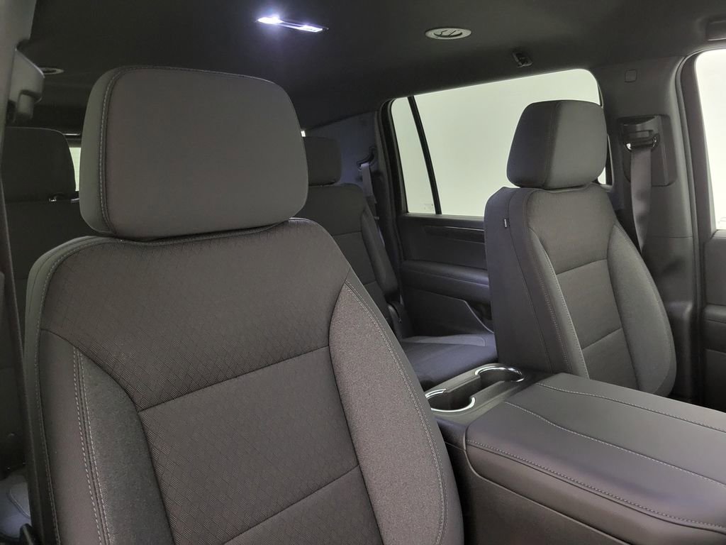 New 2026 Chevrolet Suburban LS image 33